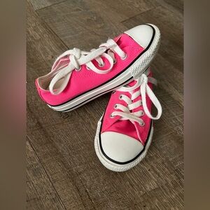 Converse Kids Hot Pink Canvas Low-Top Sneakers Size 11c